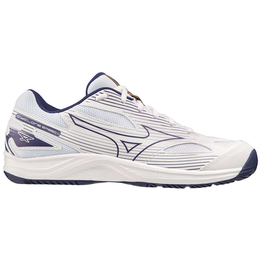 Mizuno cyclone deals speed badminton