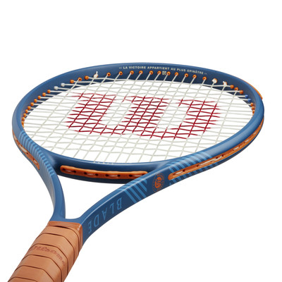 Rakieta Wilson Blade 98 (16x19) v9 Roland Garros
