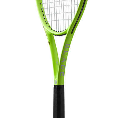 Rakieta Wilson Blade Feel 105