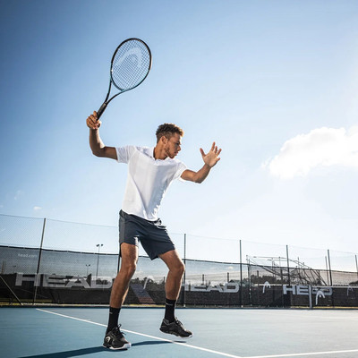 Tennis racquet HEAD Gravity Tour 2025