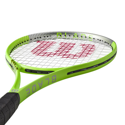 Rakieta Wilson Blade Feel 105